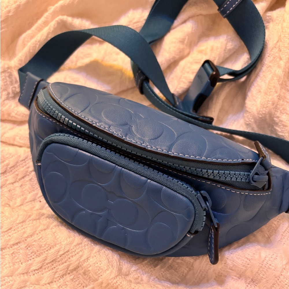 Coach Blue Leather Belt Bag – Embossed Signature – NWT- F34774